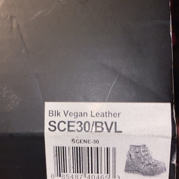 Demonia Scene 30 Boots - Picture 10 of 10